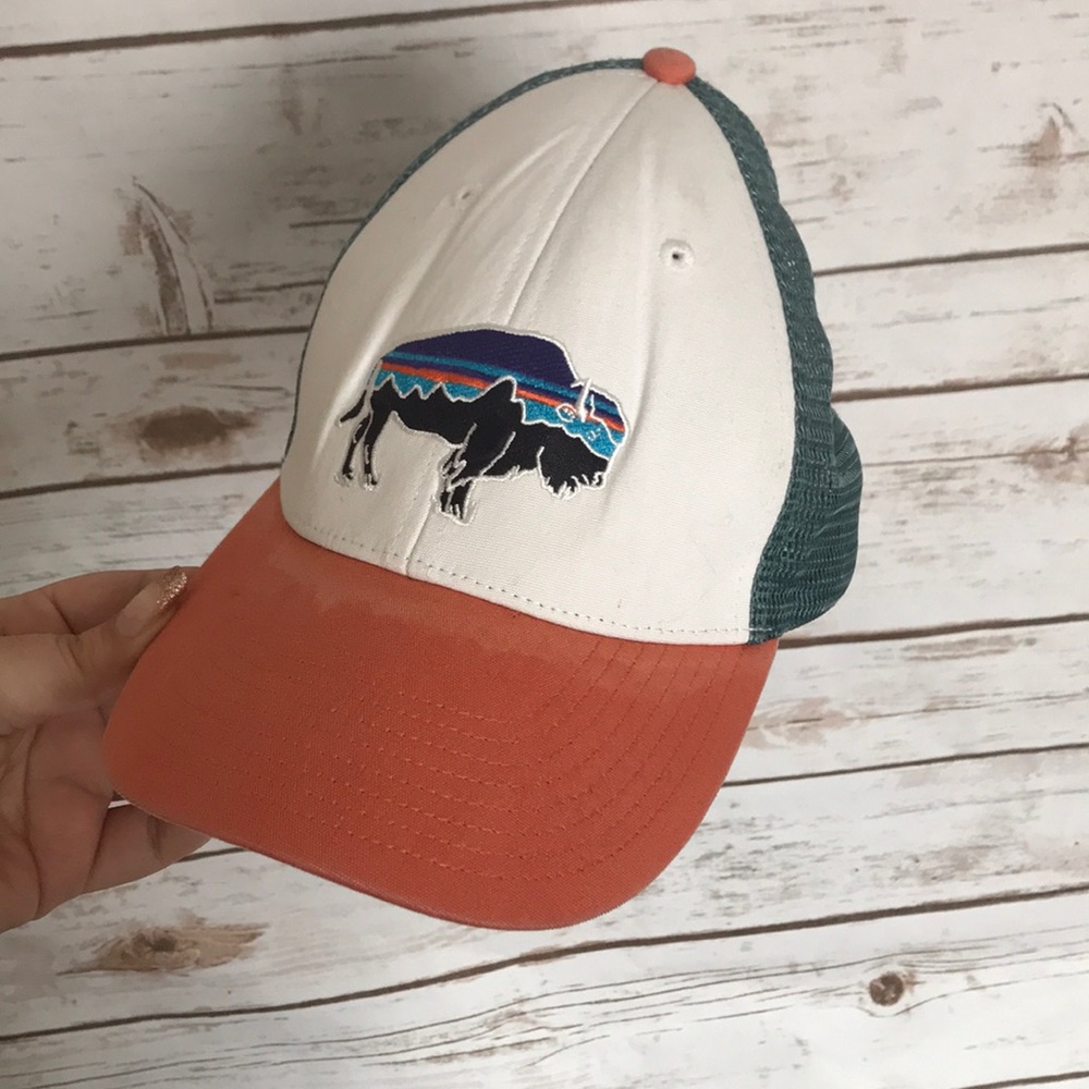 Patagonia • bison orange teal white hat unisex